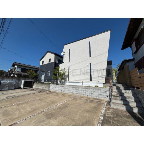 千葉県成田市加良部４丁目