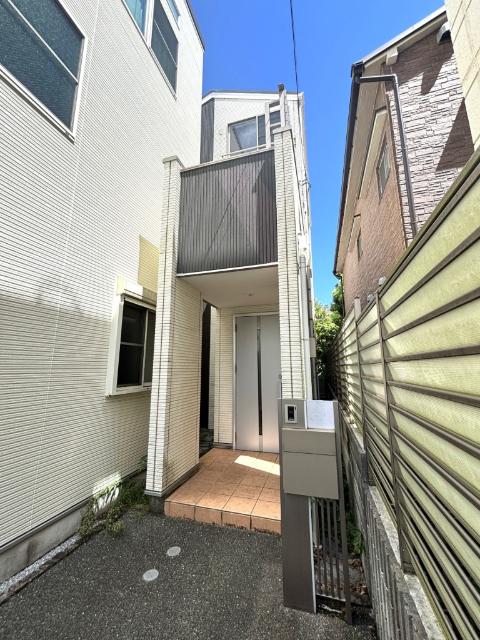 建物外観　「西日暮里」駅徒歩5分