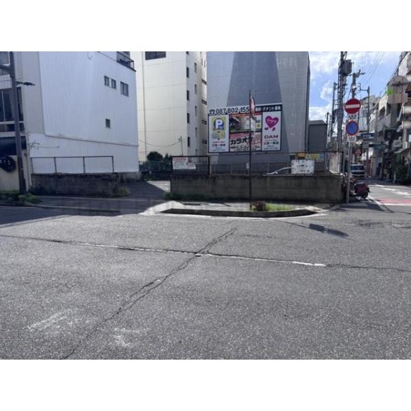 香川県高松市古馬場町