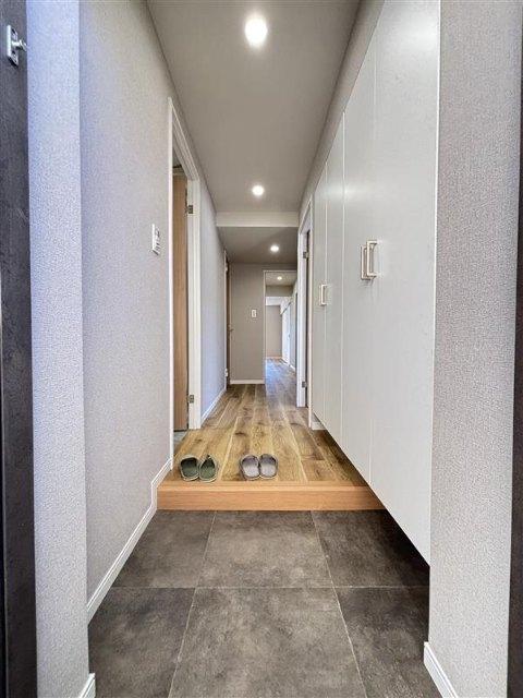 ライオンズマンション市川行徳 玄関
