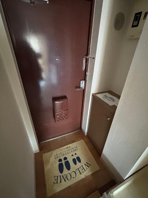 リエス本厚木 玄関