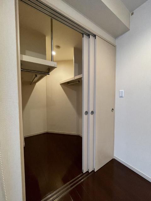 トリニティーハウス三田 収納