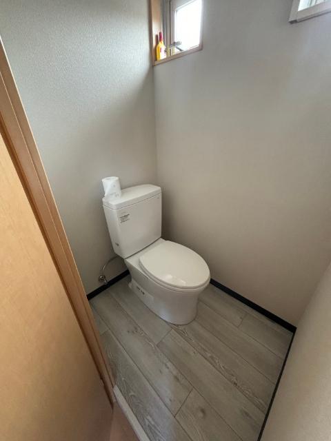 川崎市高津区新作3丁目ビル トイレ