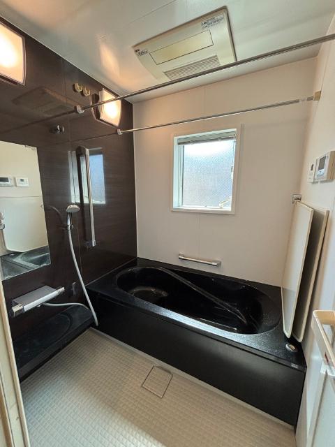 春江町三丁目中古戸建て バス／シャワー