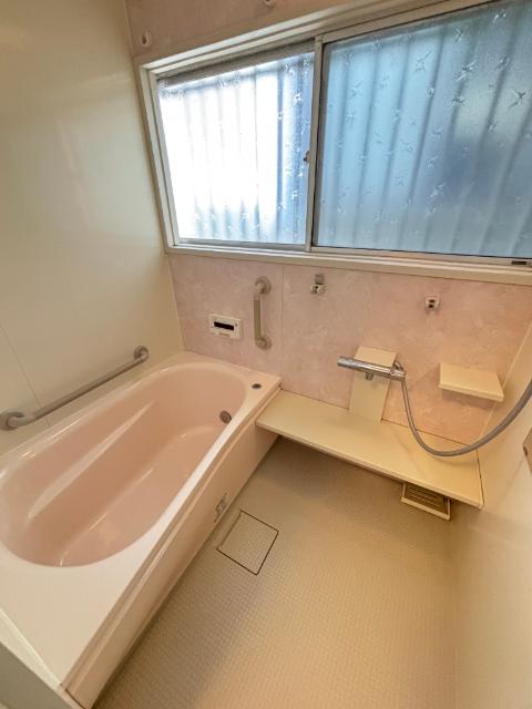 新座市片山中古戸建 バス／シャワー