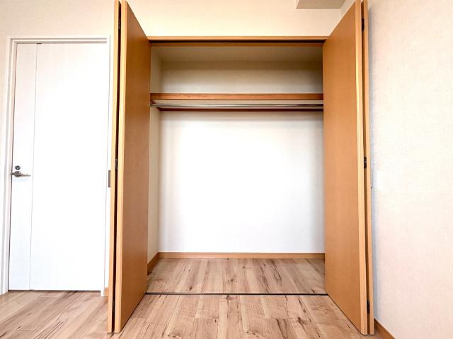 プラティーク三軒茶屋（1301） 収納