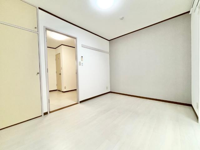 川崎市中原区小杉御殿町アパート リビング