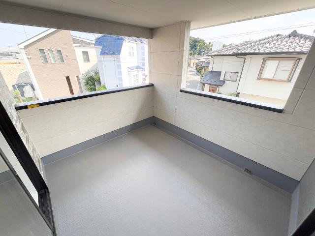ＫＩＳ流山市松ケ丘１２期　１号棟 バルコニー