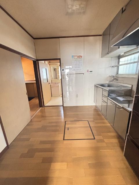 新座市片山中古戸建 リビング