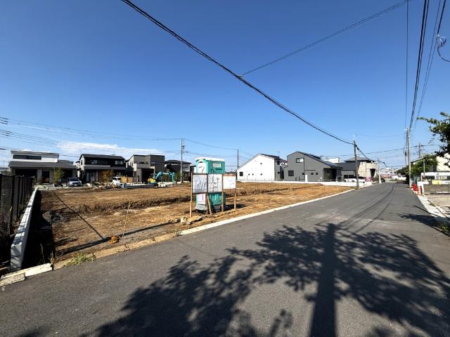市川市国分7丁目土地4区画 前面道路含む現地写真