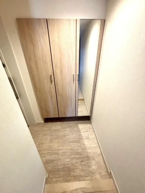 ライオンズシティ東京根岸 玄関