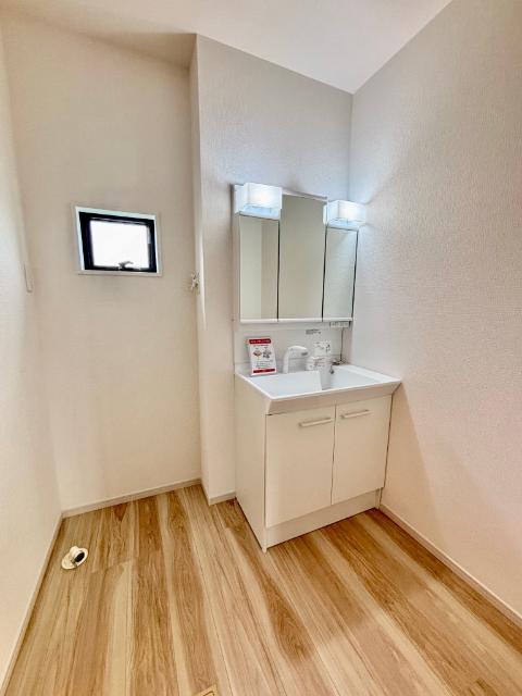 柏市大室　全１８区画分譲地　６−２号棟 洗面