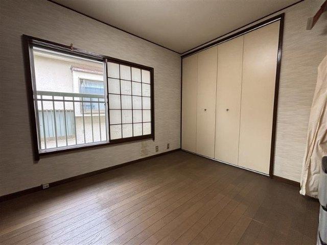 市川市新井３丁目戸建 リビング