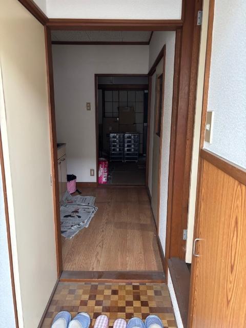 柏市明原アパート 玄関