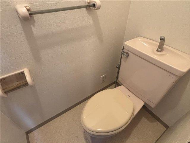 ライオンズマンション千葉みなと トイレ