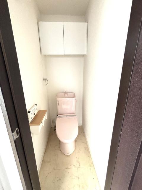 西日暮里三丁目中古戸建 トイレ