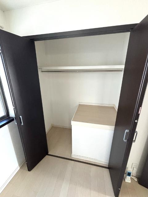 西日暮里三丁目中古戸建 収納