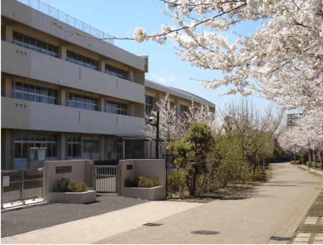 横浜市立東山田中学校