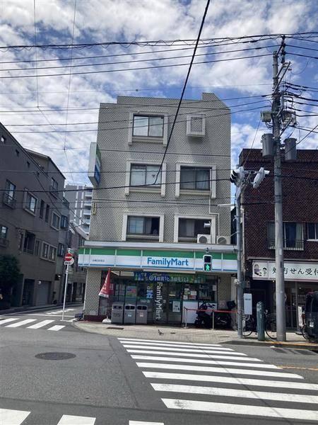ファミリーマート台東日本堤店