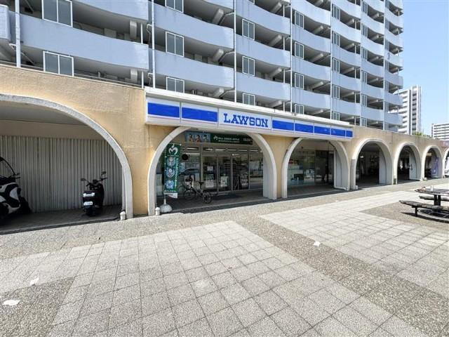 ローソン市川塩浜店