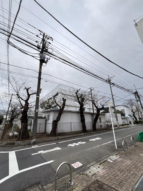 世田谷区立用賀中学校