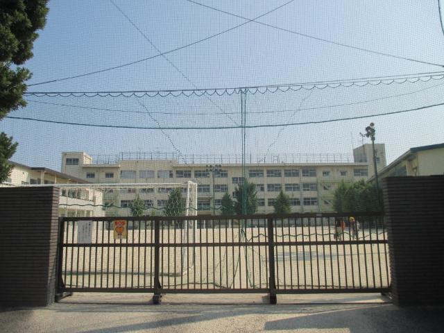 市川市立新井小学校