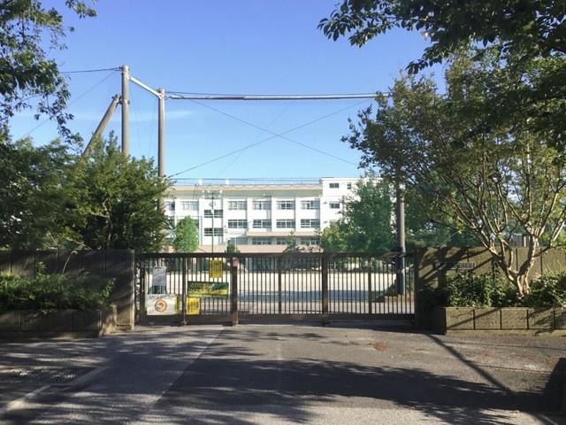 市川市立百合台小学校