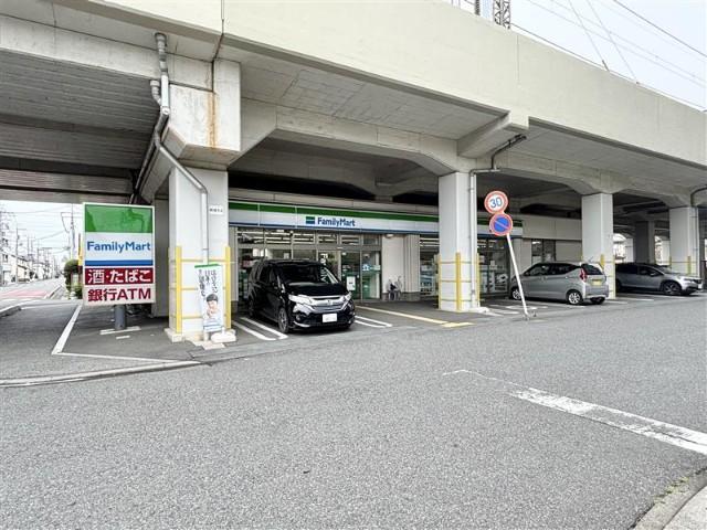 ファミリーマート南越谷一丁目南店