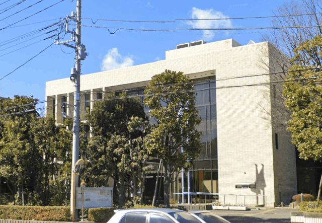 浦安市立図書館富岡分館