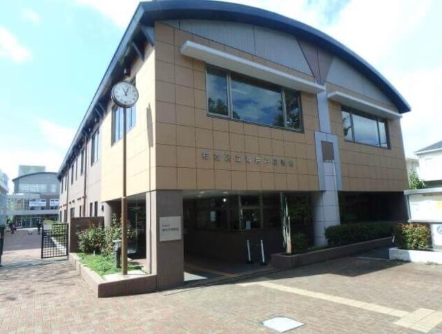 杉並区立高井戸図書館