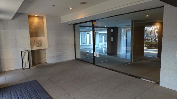 東京アクアガーデン ロビー