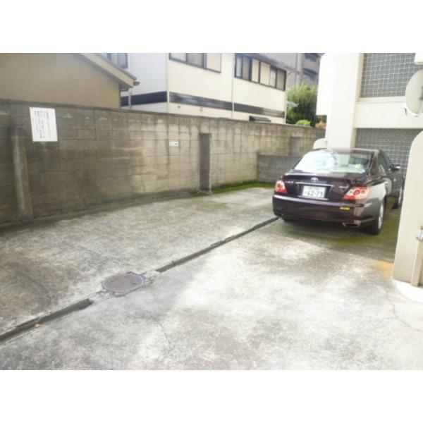 第二自由が丘ハイム 駐車場