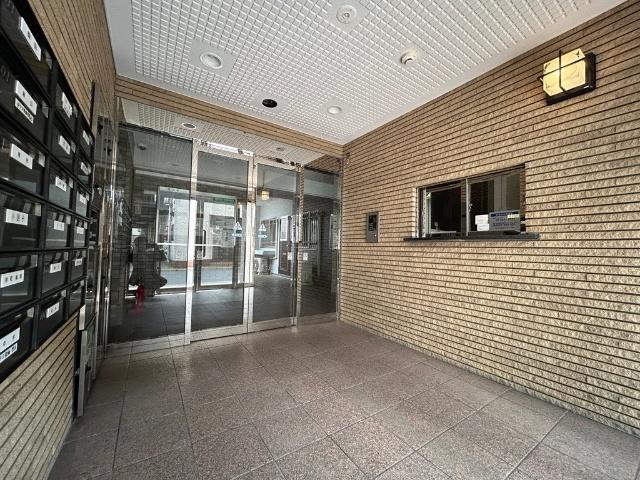 ニューイーストタワー船橋本町 ロビー