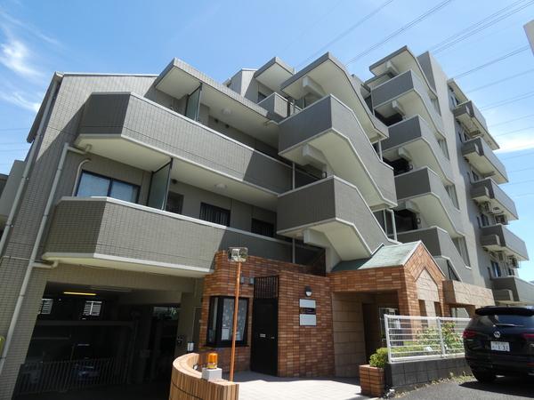 ネクステート菱和仲町台 外観