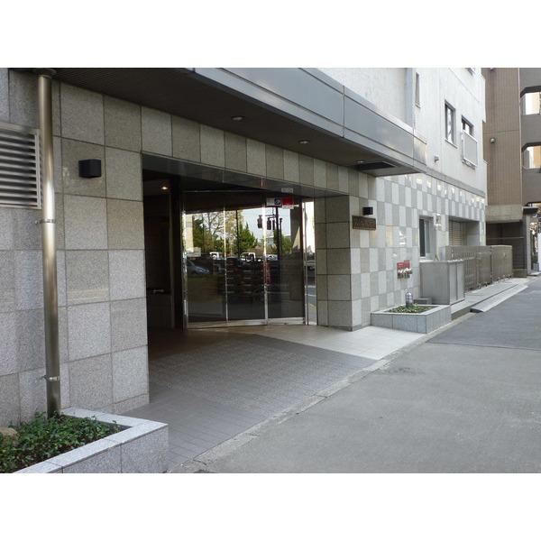 マンション第２明大前 エントランス
