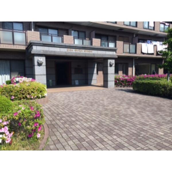 ライオンズガーデン五反野 エントランス