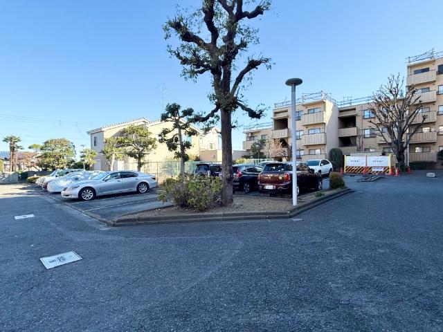 キャッスルメジェール東みずほ台 駐車場