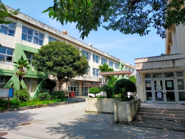 中学校