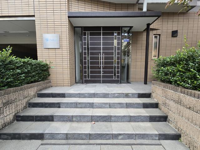 D'クラディアイヴァン御茶ノ水 エントランス