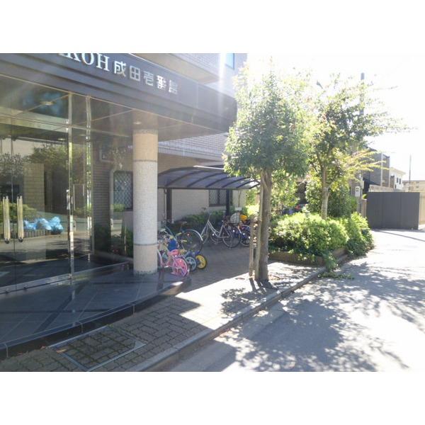 グレージュ和光成田壱番館 エントランス