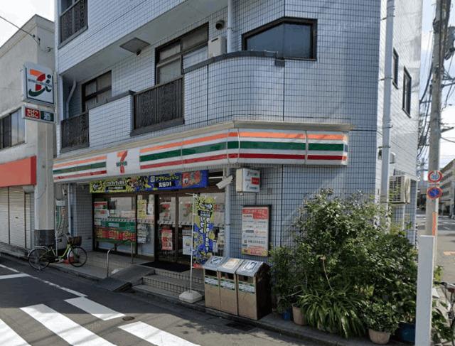 コンビニ