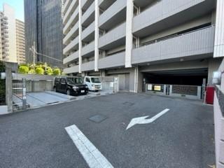 マックスタワー 駐車場