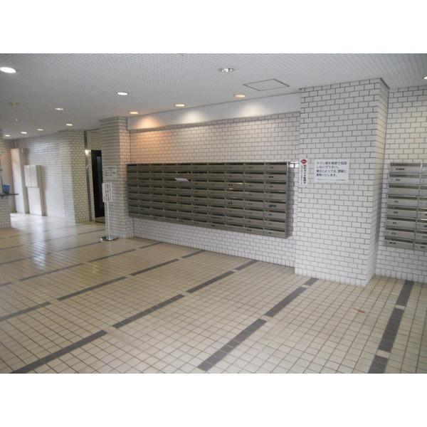 原木中山ファミールハイツ１号館 ロビー