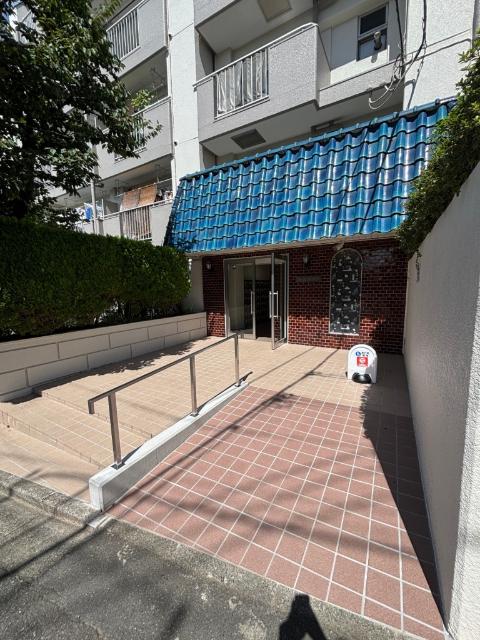 和光ハイツ エントランス