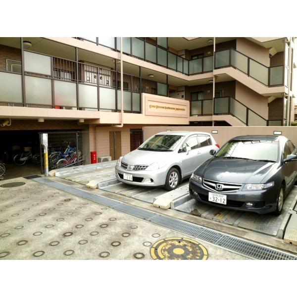 ライオンズマンション津田沼鷺沼台 駐車場
