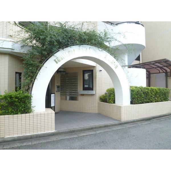 国立ダイカンプラザⅡ号館 エントランス