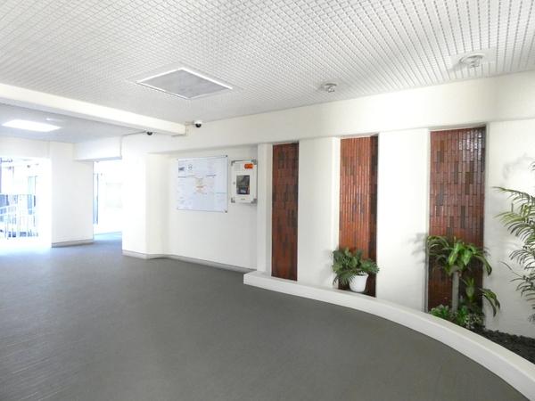 ニューライフマンション大倉山壱号棟 ロビー