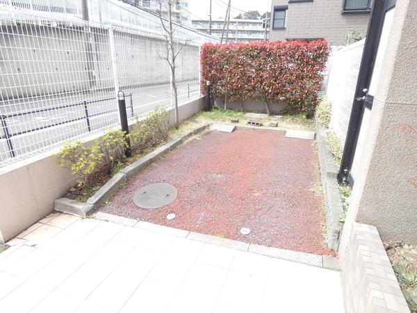 ライフピア北小金 駐車場
