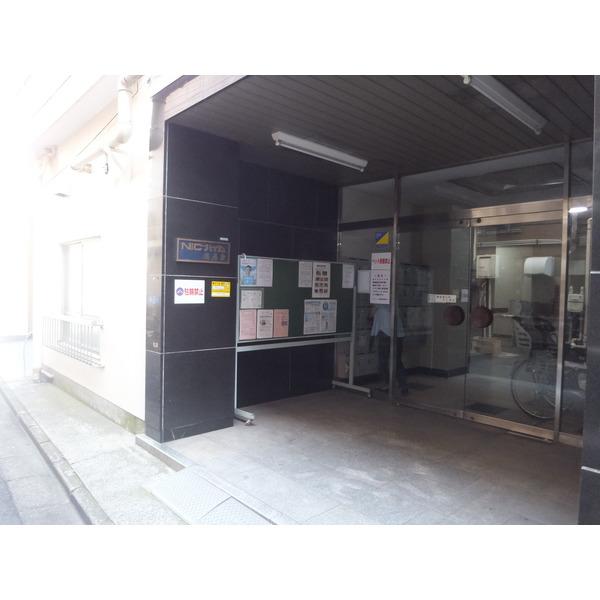 ＮＩＣハイム梅屋敷 エントランス