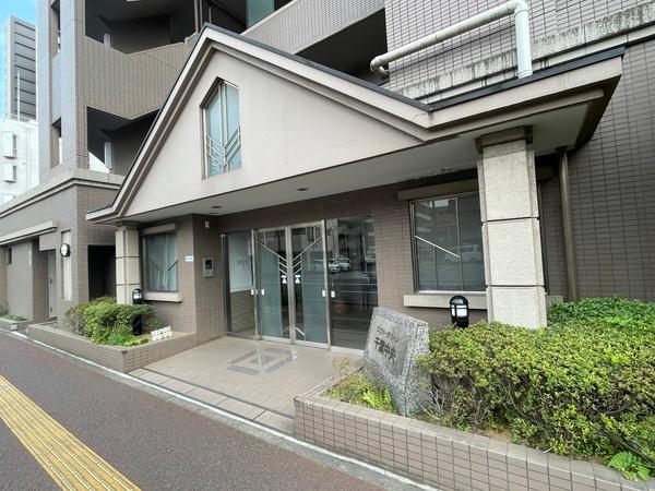 エヴァーグリーン千葉中央 エントランス